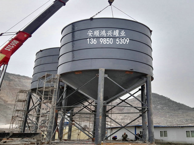 500吨水泥罐现场